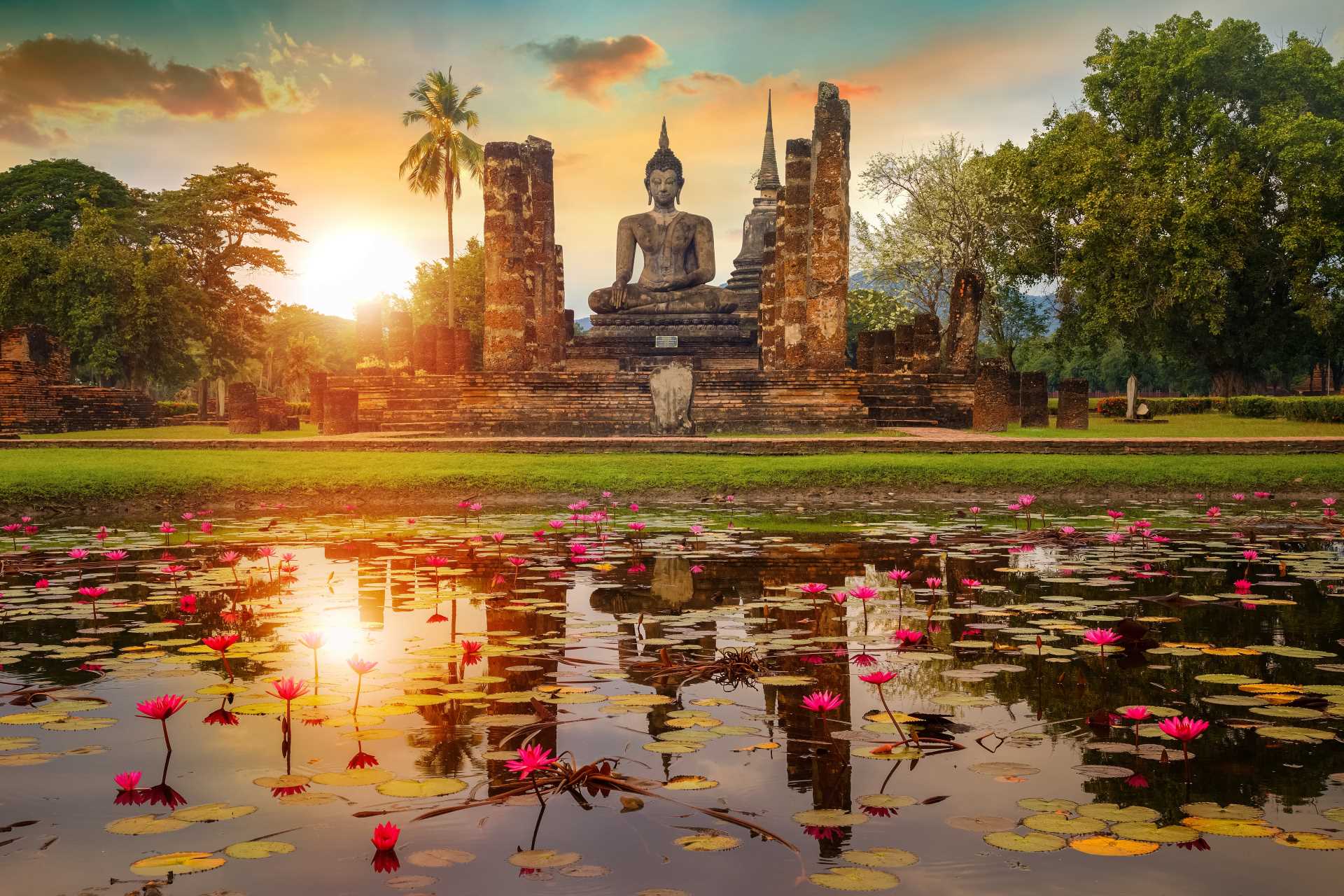 Image via cowardlion / Shutterstock
