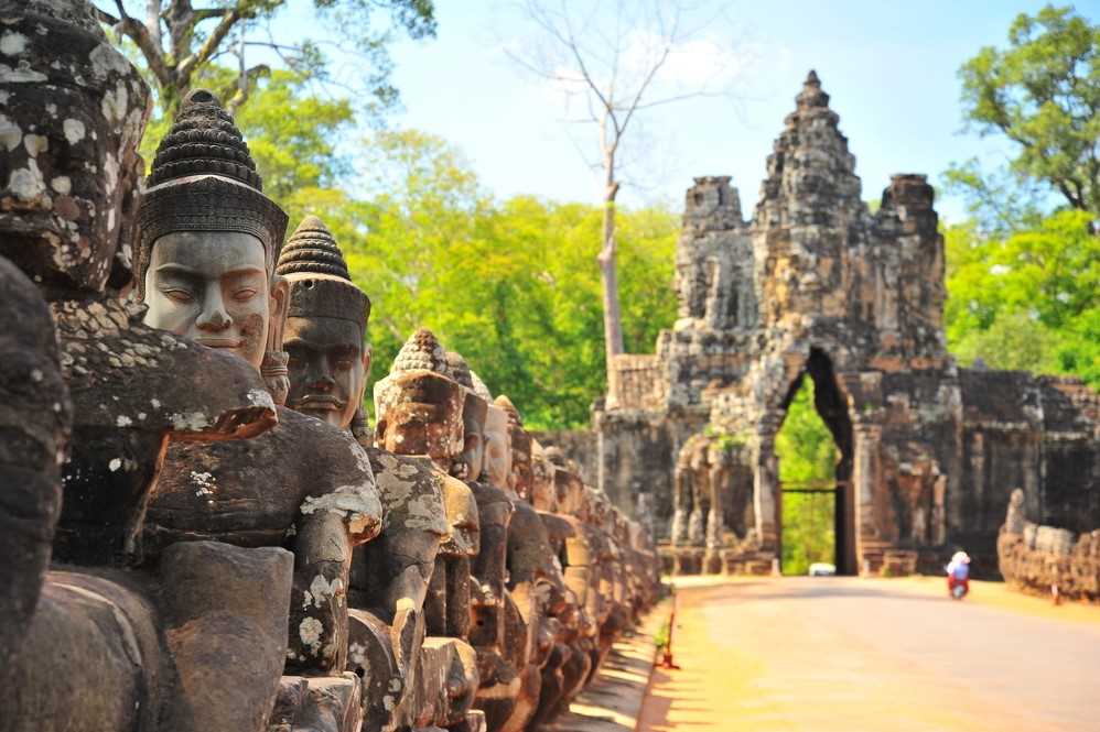 Image via karinkamon / Shutterstock