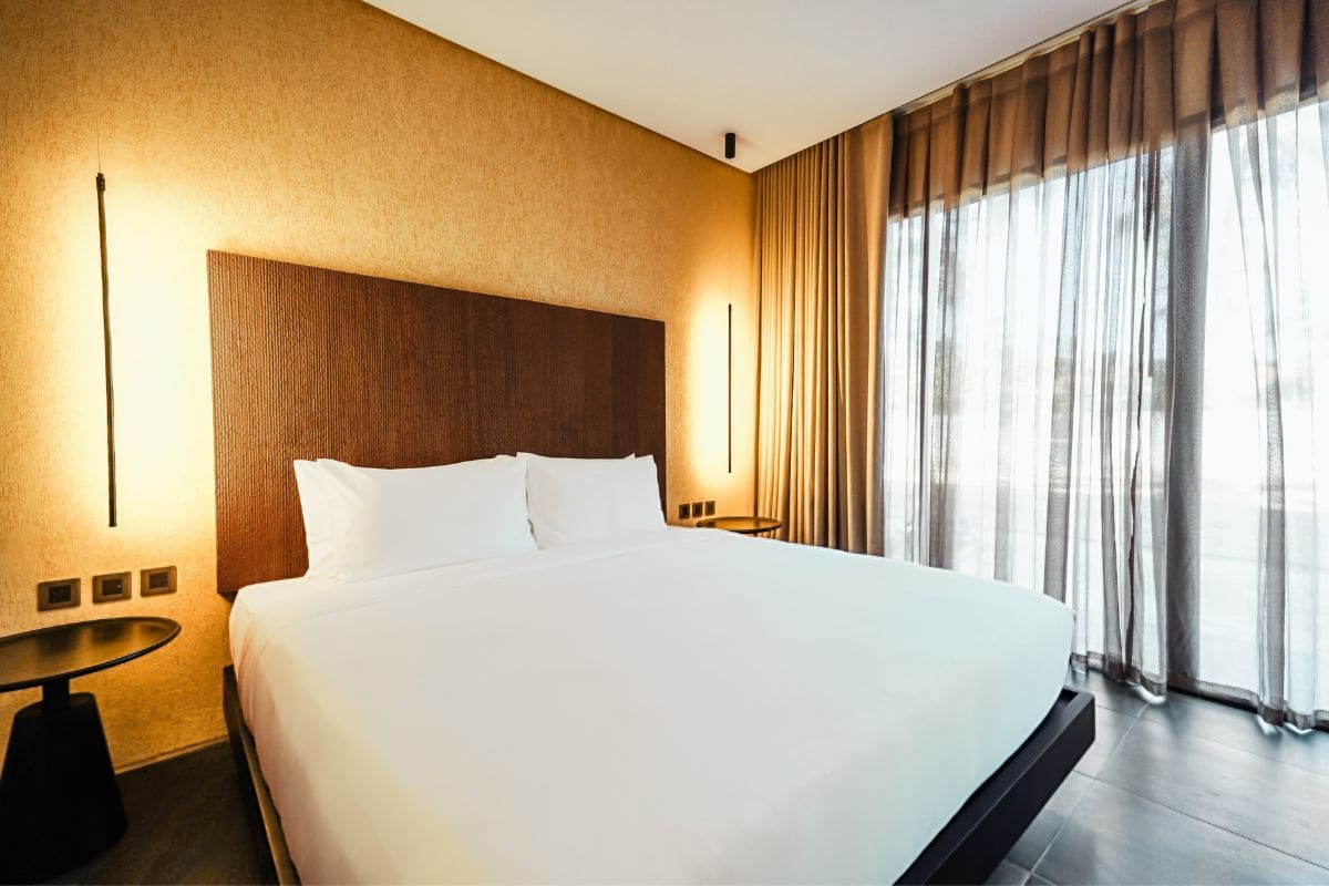 77 Rooms at The Funny Lion Puerto Princesa