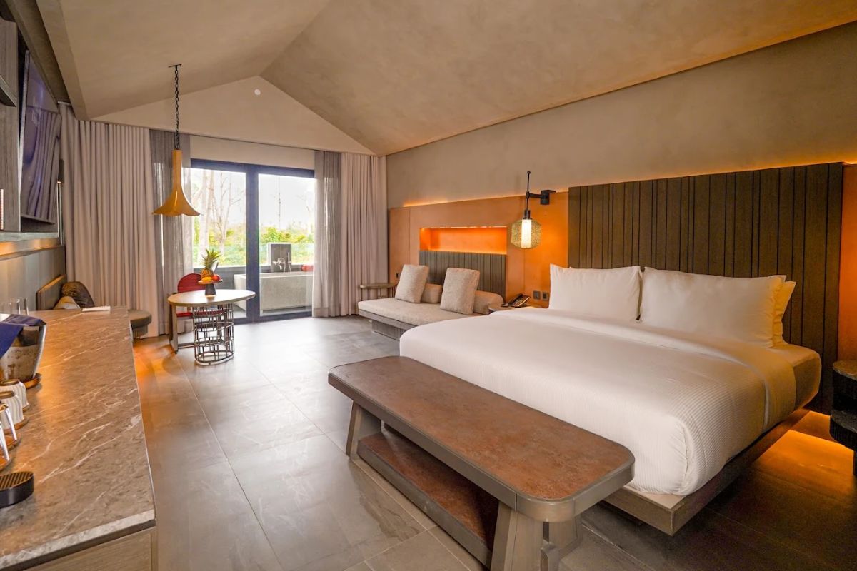 68 Suites and Villas