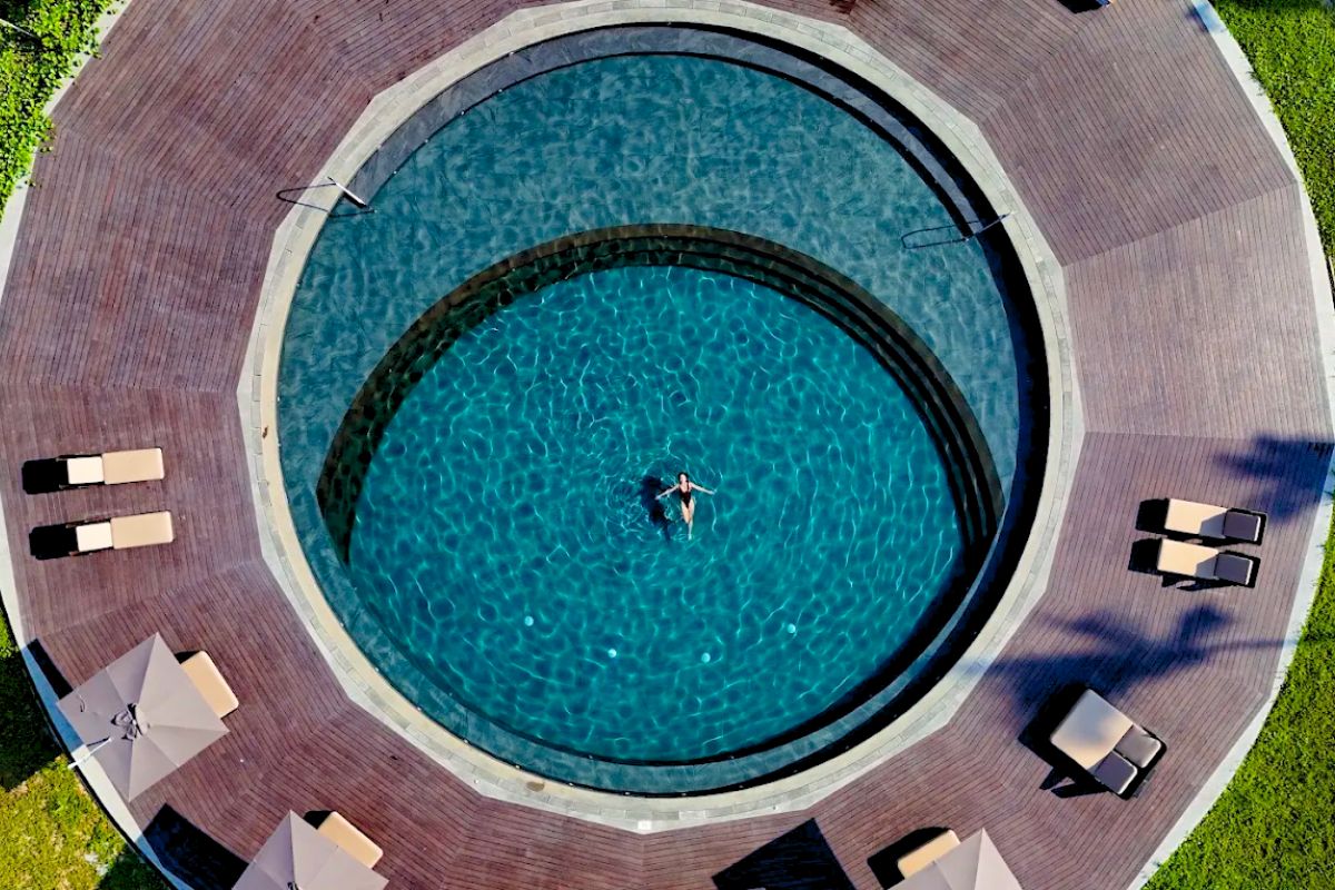 Pools Spa and Fitness