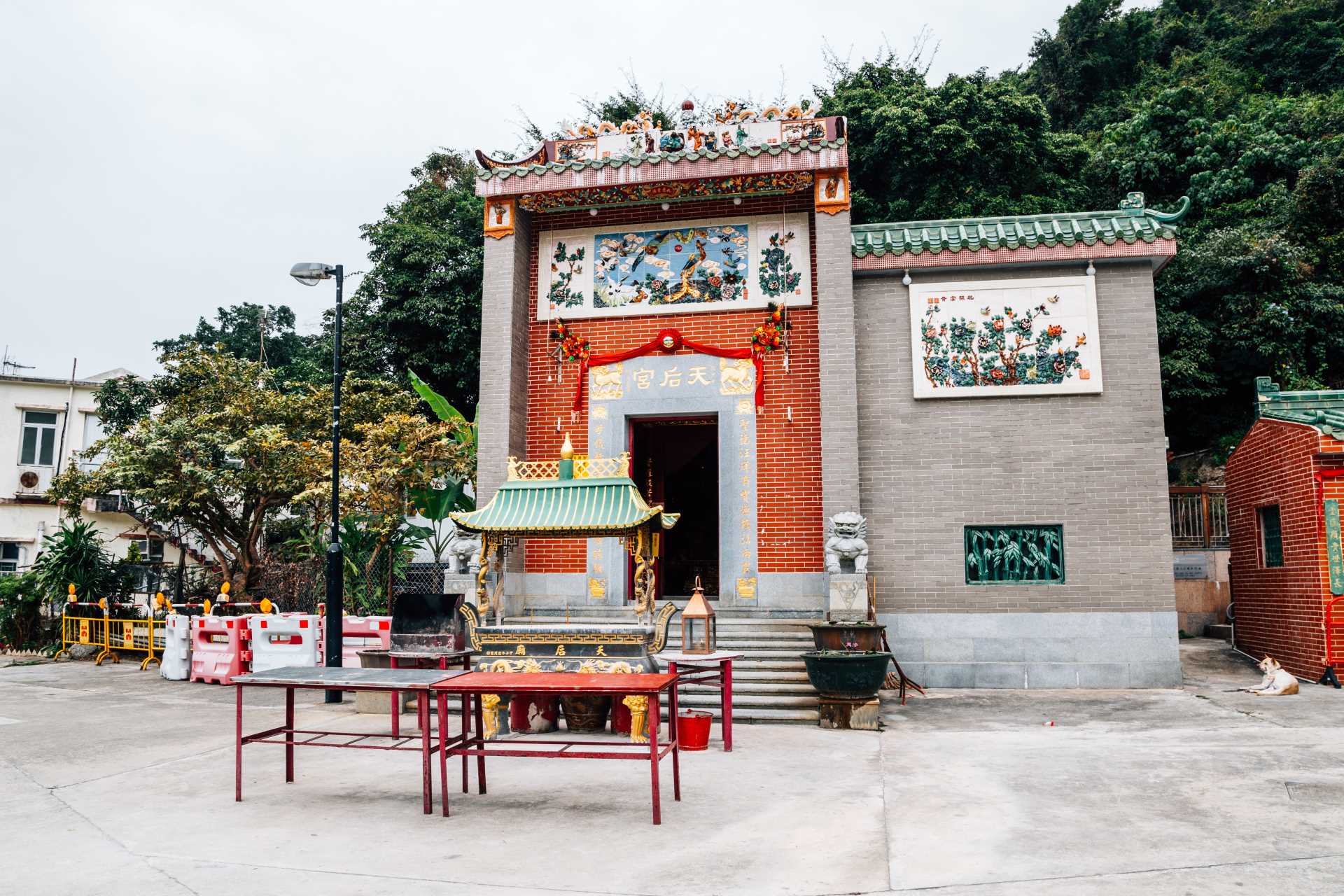 Image via Sanga Park / Shutterstock